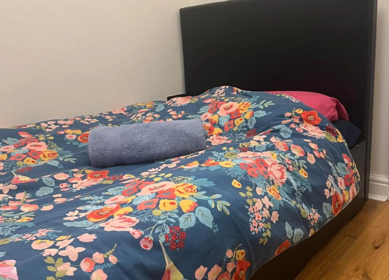 Ilford Tiny Jewel Apartment 0*,  United Kingdom