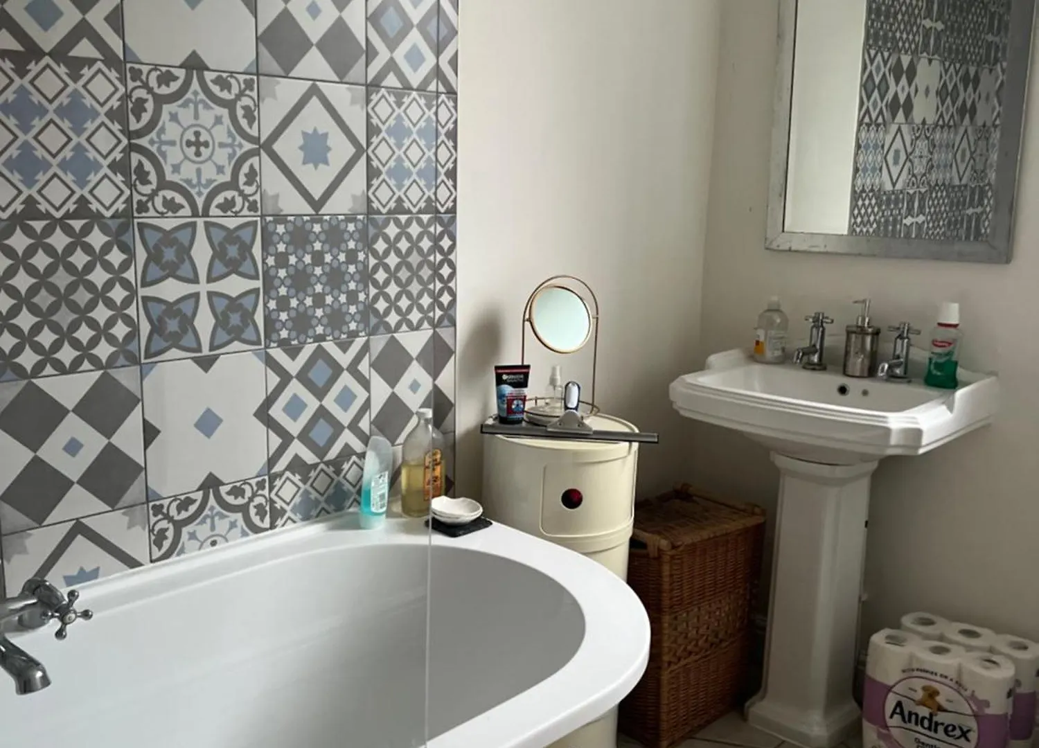 Ilford Tiny Jewel Apartment Homestay